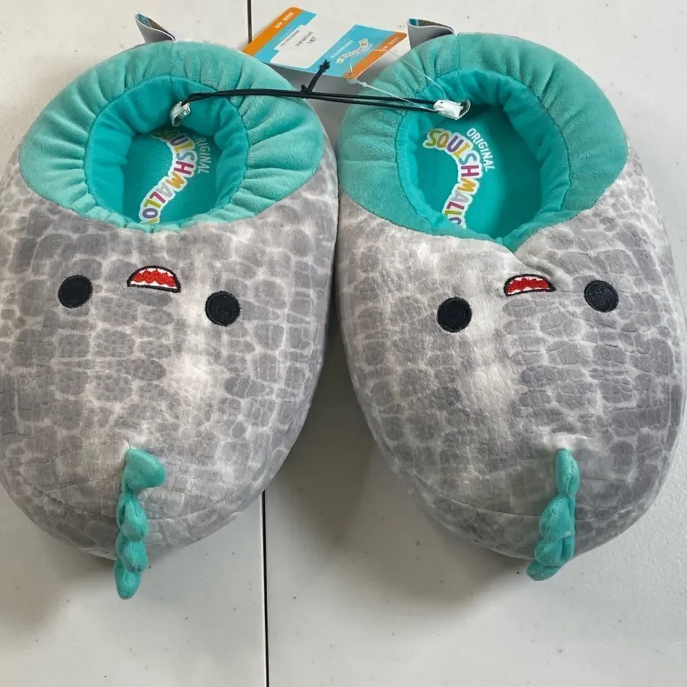 Squishmallows adorable gray